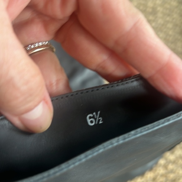 You by Crocs New 6.5 Gray Leather Made in Italy Kitten Heel Knee High Boots - Picture 5 of 15